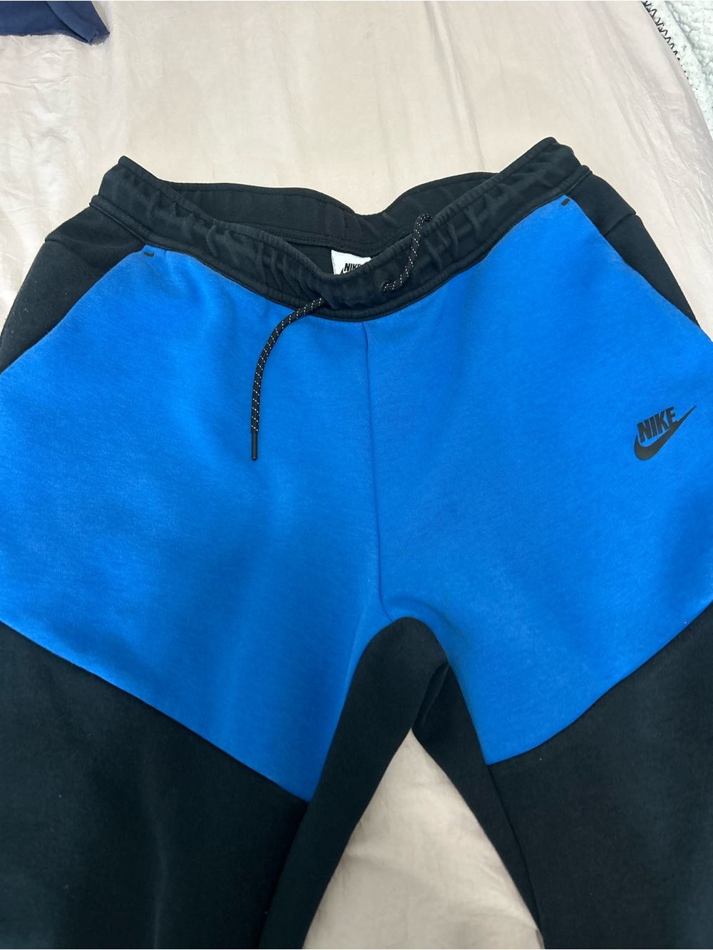 Nike Men's Blue & Black Nike tech